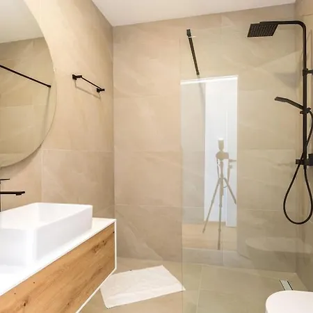 Dali & Taboo With Spa And Heated Pool Villa *