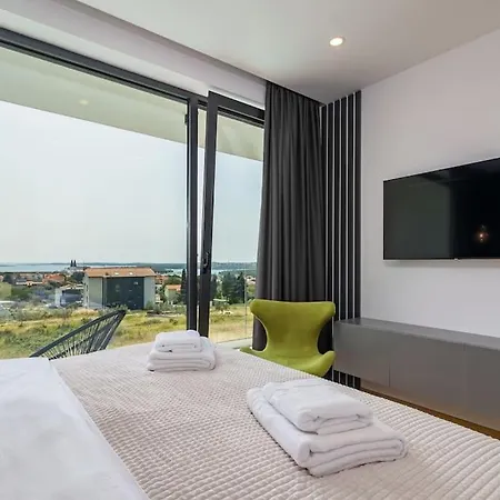 Dali & Taboo With Spa And Heated Pool Villa Medulin