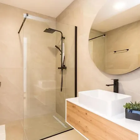 Villa Dali & Taboo With Spa And Heated Pool