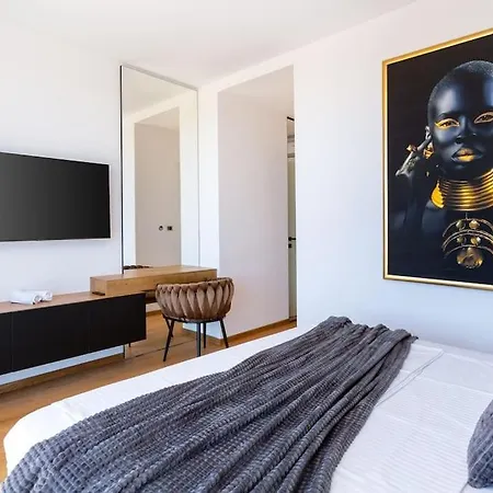 Dali & Taboo With Spa And Heated Pool Villa Medulin