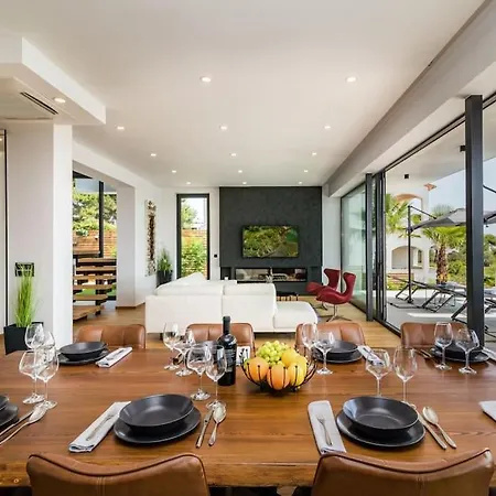 Villa Dali & Taboo With Spa And Heated Pool Medulin